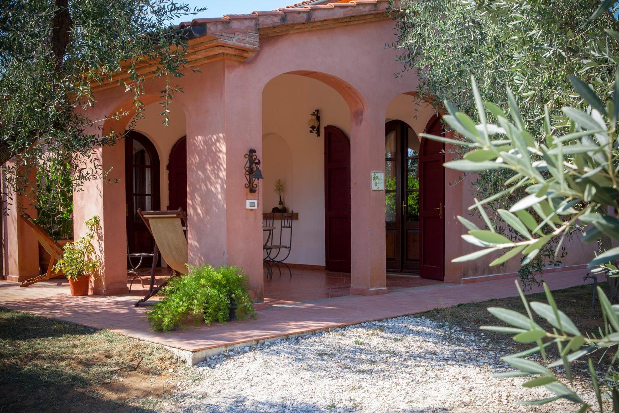 Agriturismo Tra Gli Ulivi, Chiappini Villa Bolgheri Exterior photo